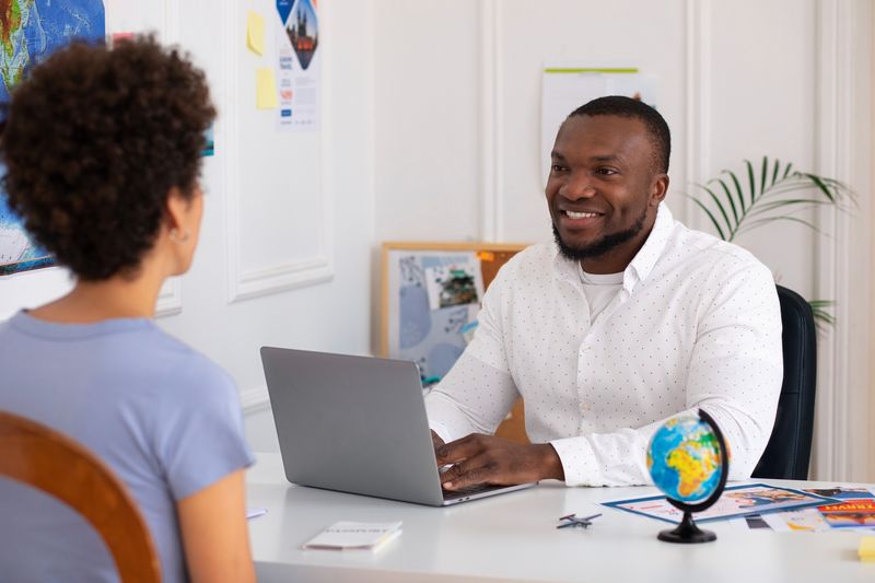 Bilingual Virtual Medical Administrative Assistant for healthcare practices